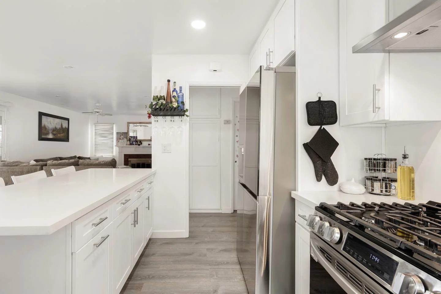 875DD2F0-BF2A-454F-8575-704740D362F5