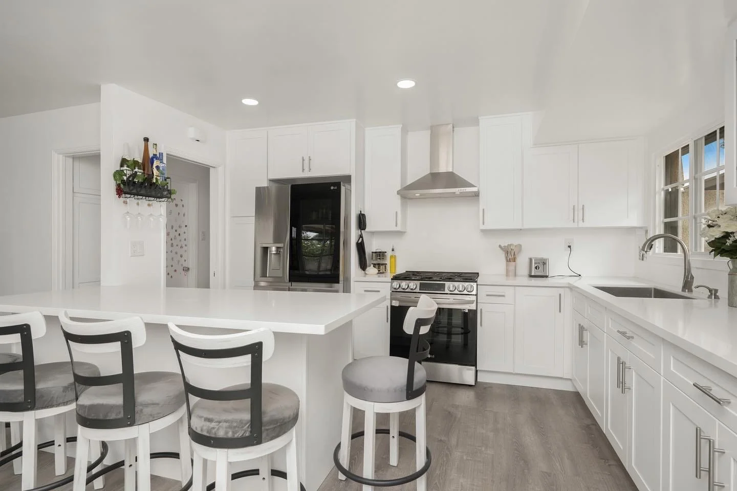 A6C2133F-D6DA-4EFE-99E6-DD6C0A92BE16